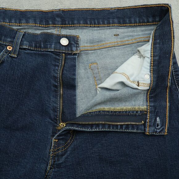 Levi's 541 Jeans Mens Size 38x30 (37x28 Actual) Blue Athletic Slightly Tapered - Picture 2 of 16